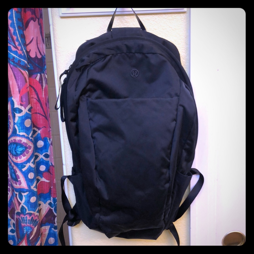 Lululemon Running Bag